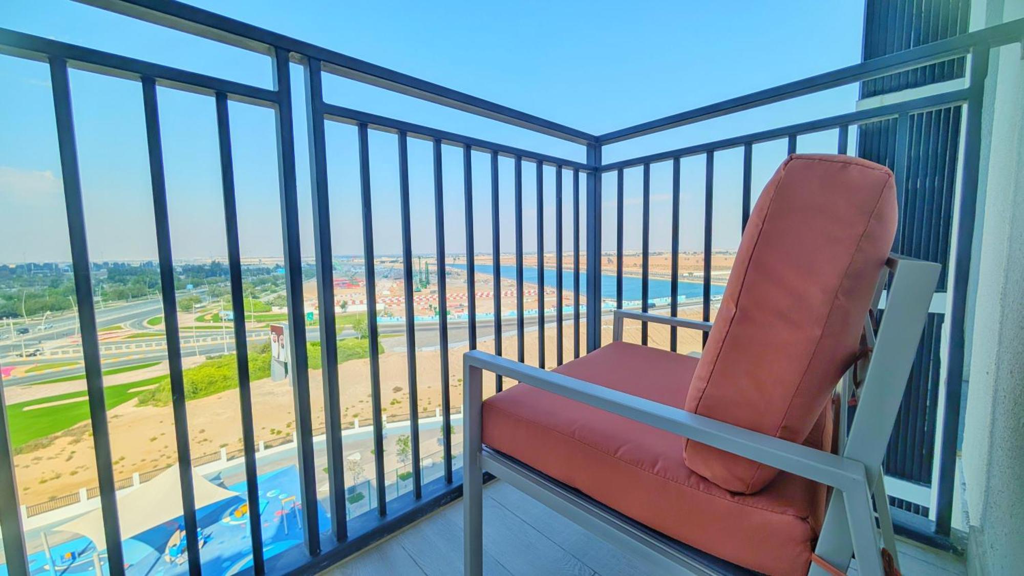 2br Luxurious At Yas Island Abu Dhabi