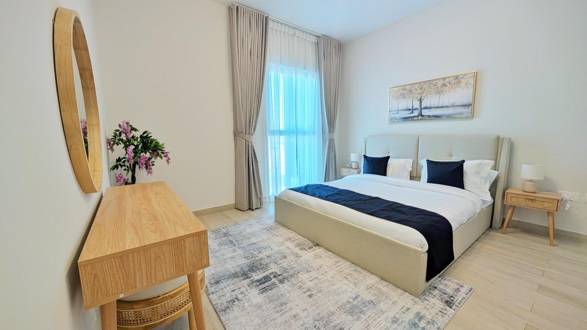 2br Luxurious At Yas Island Apartment *